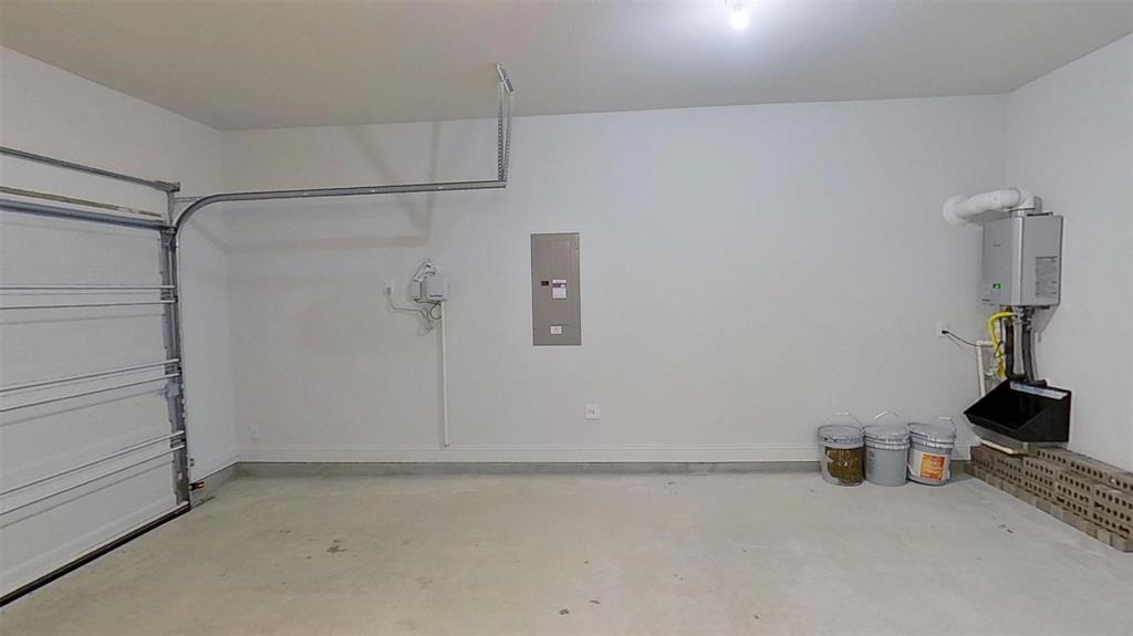 Santorini PH 1A - Residential Lease