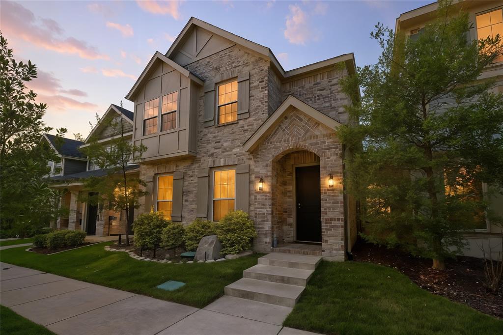 233 Harbor Hills Drive