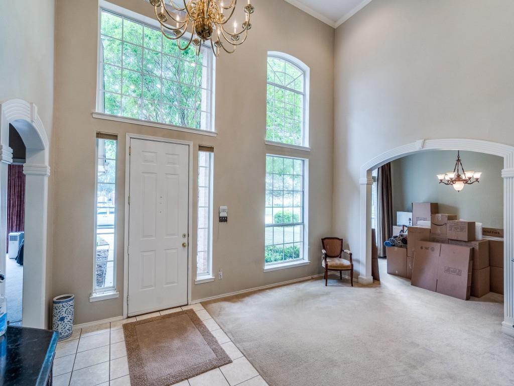 327 Kentwood Drive
