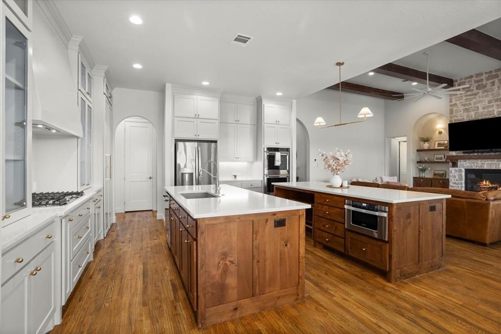 Bella Flora - Residential