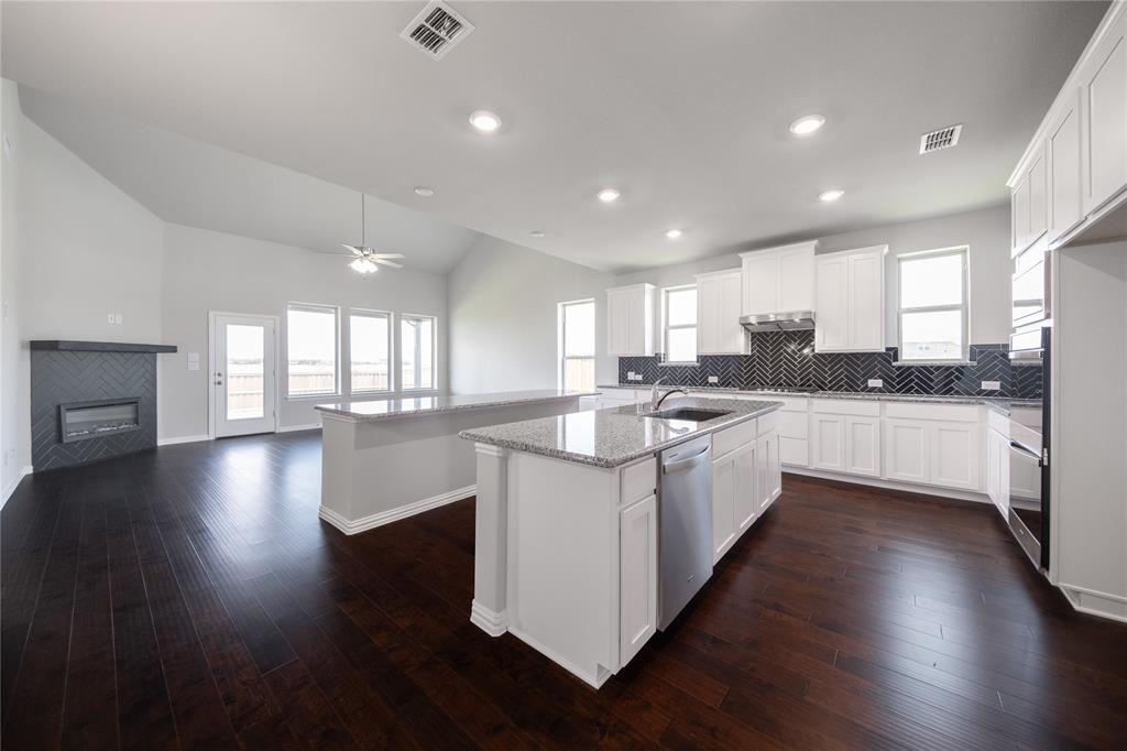 Brookville Estates - Residential