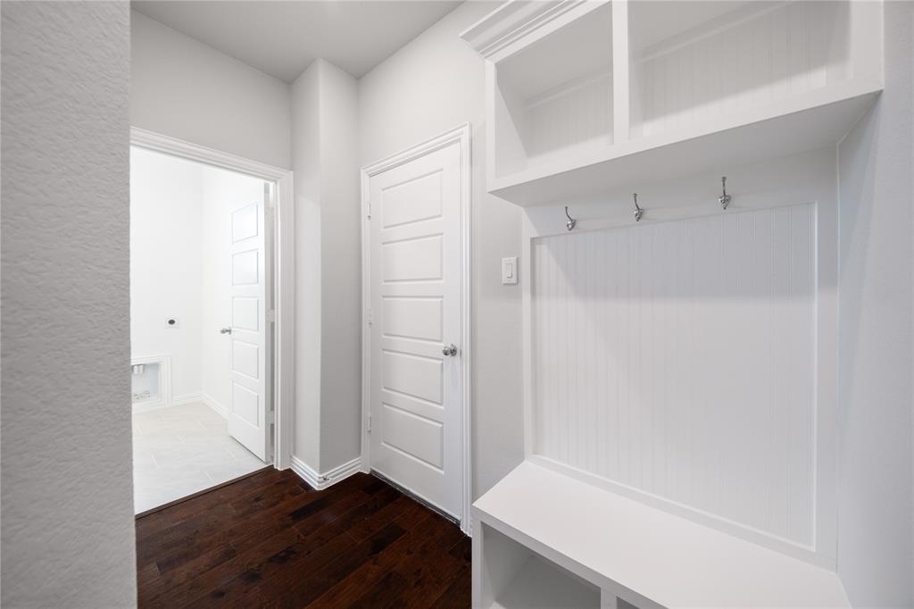 Brookville Estates - Residential