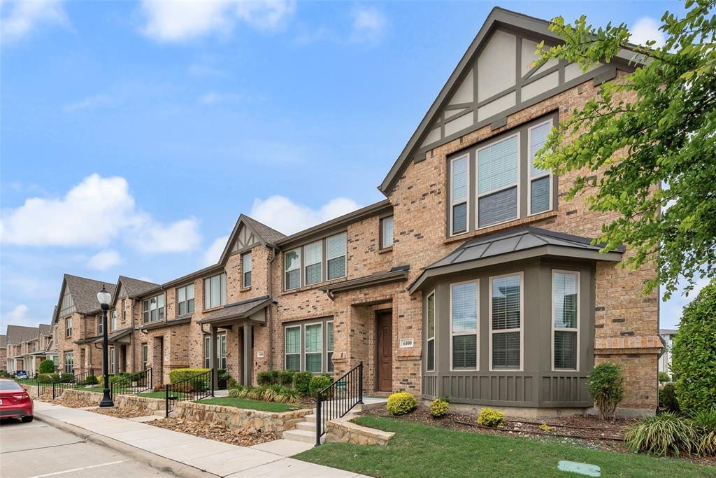 6100 Silverado Trail