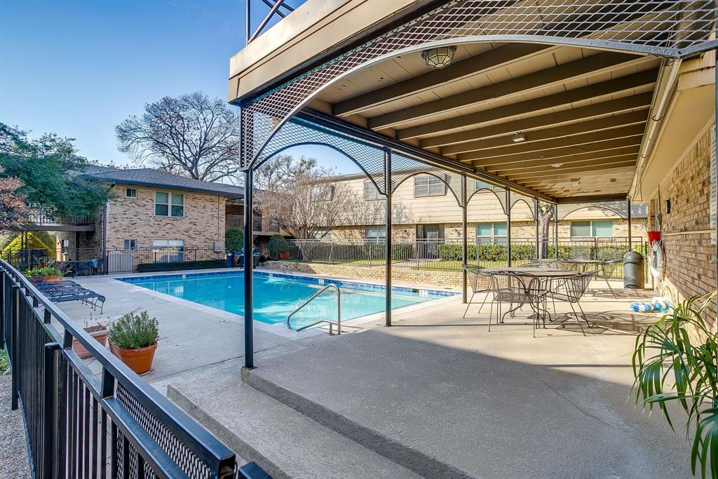 Park Royal Condos - Residential