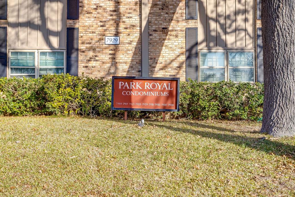 Park Royal Condos - Residential