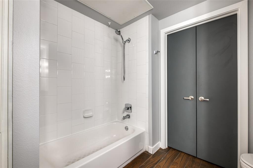 Shelby Residences Condo - Residential