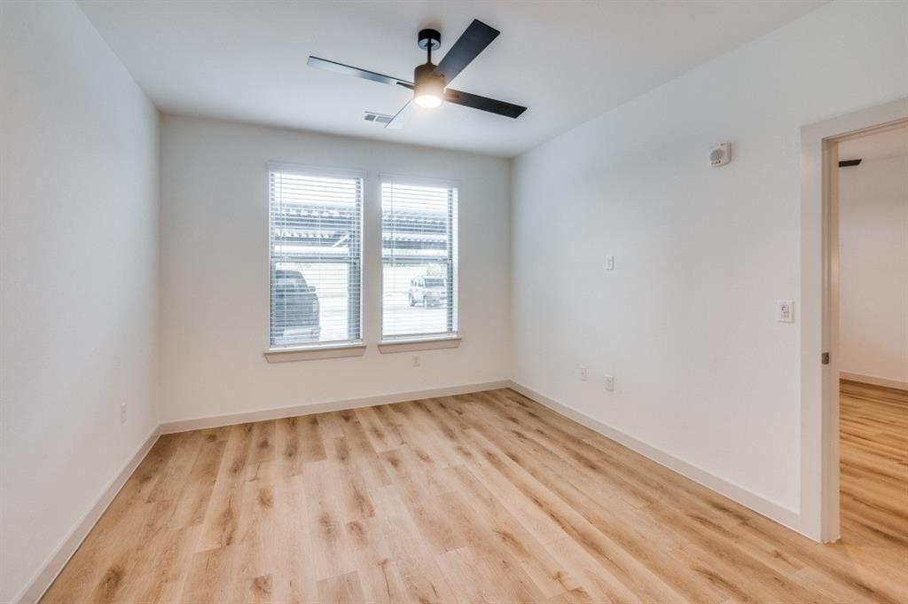 Oak Cliff Original Town Of - Residential Lease