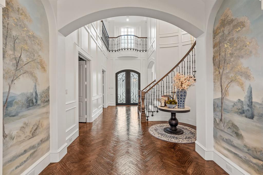 Bella Flora - Residential