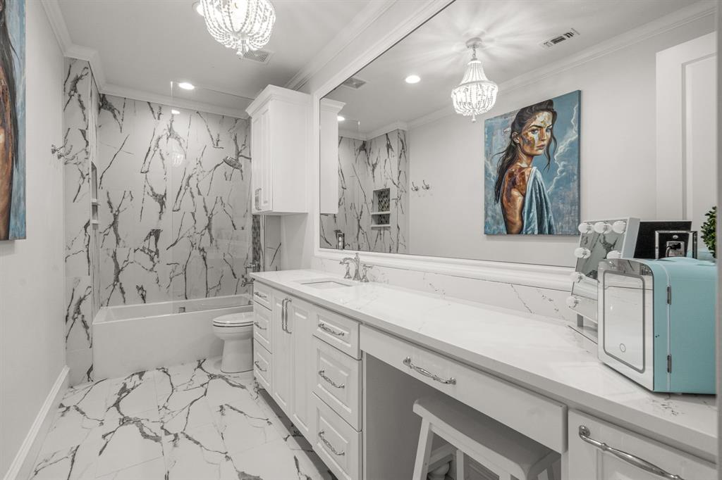 Bella Flora - Residential