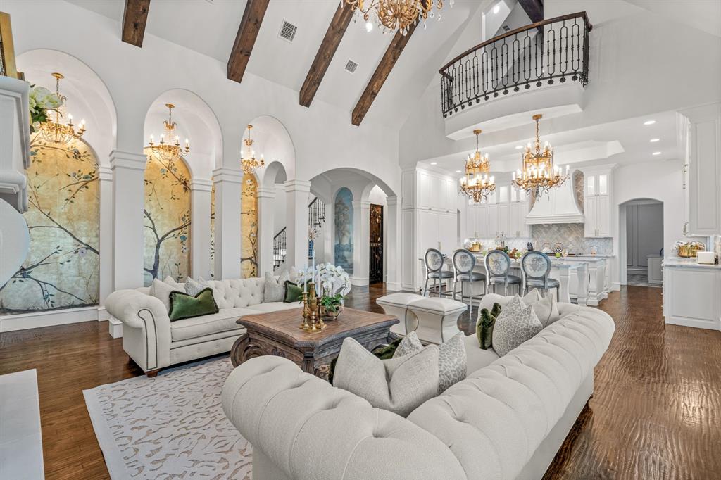 Bella Flora - Residential