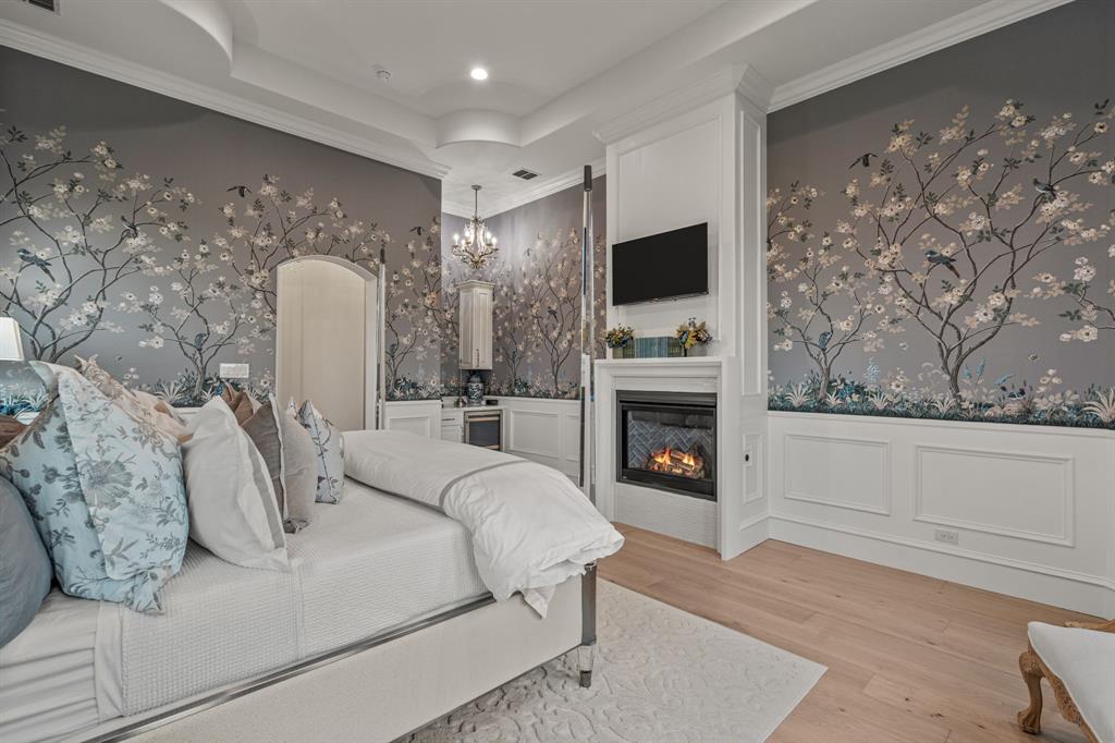 Bella Flora - Residential