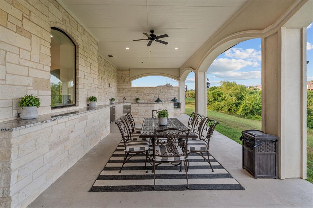 Bella Flora - Residential