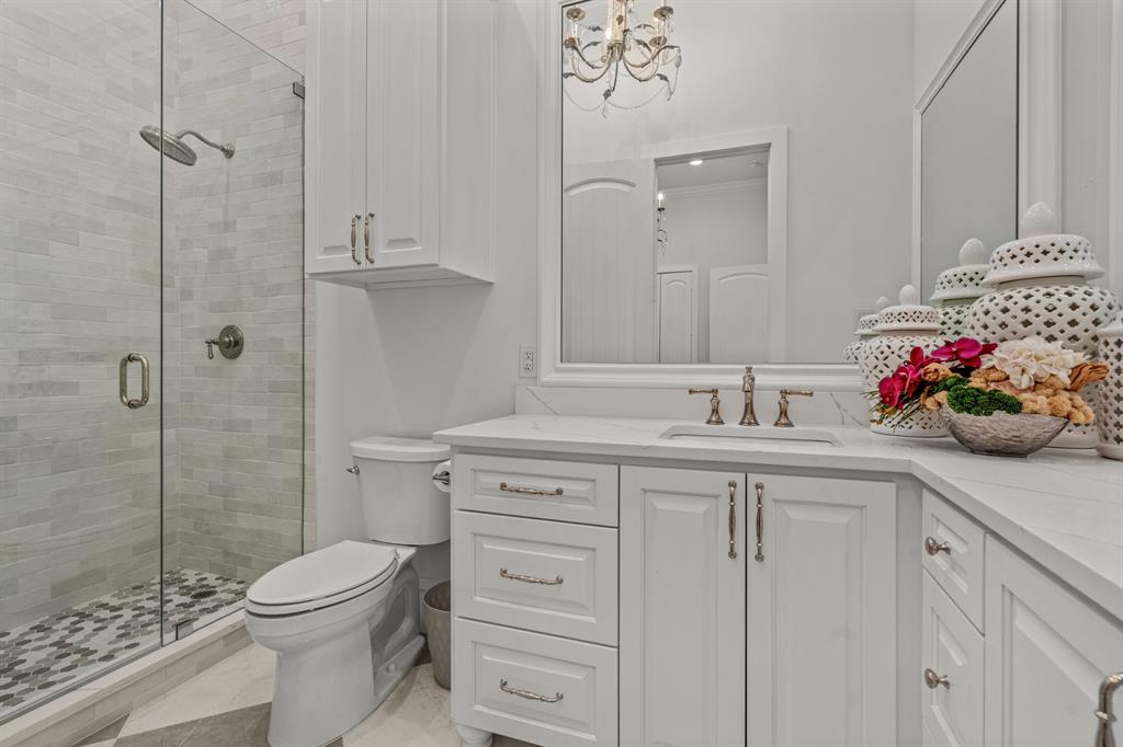 Bella Flora - Residential