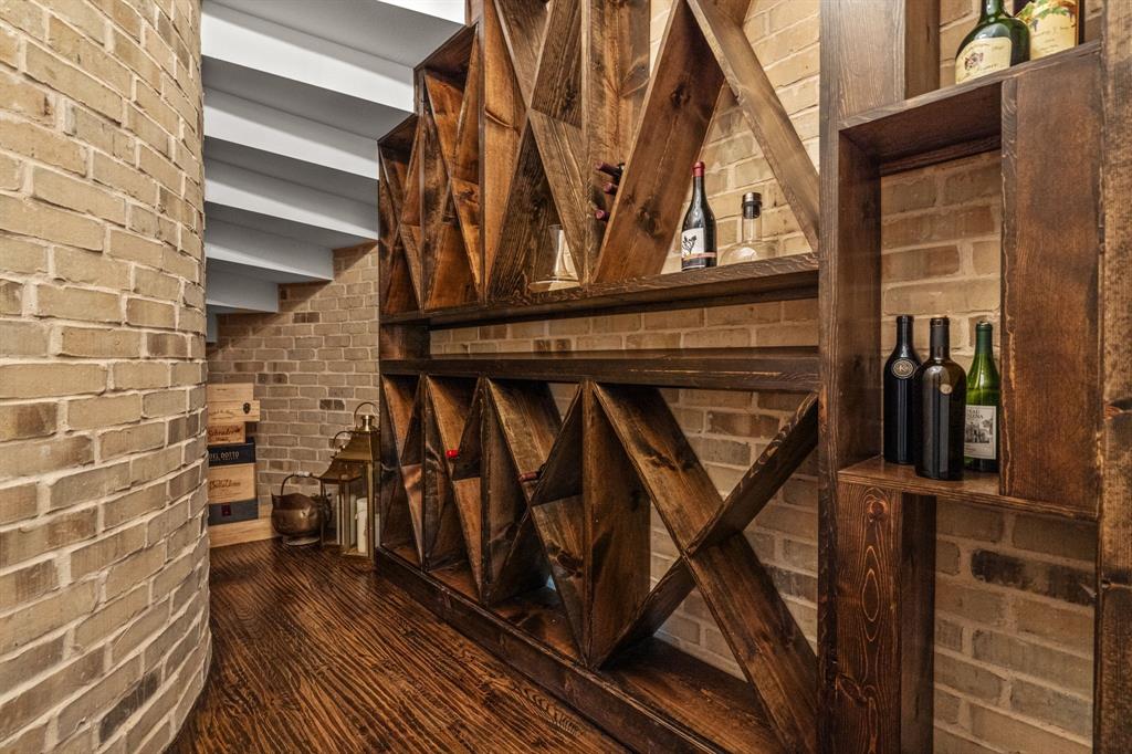 Bella Flora - Residential