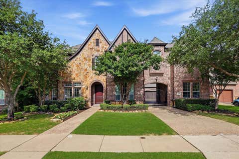 Photo of 420 Silverado Trail, Keller, TX 76248 (MLS # 21292673)