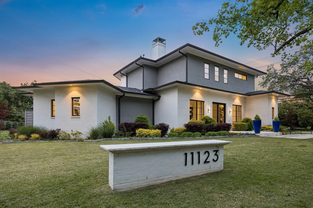 Johnthomas A-1485 - Residential