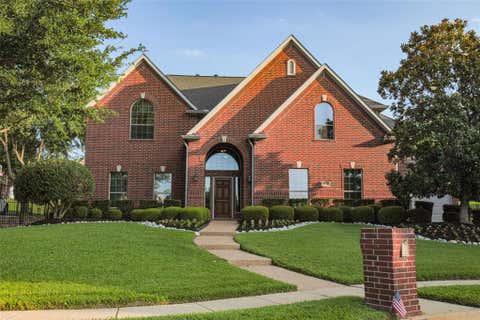 Photo of 1923 White Oak Clearing, Southlake, TX 76092 (MLS # 21287923)