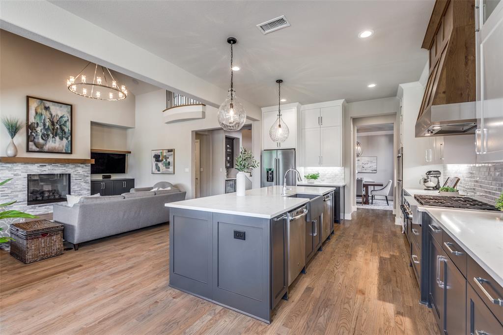 Edgestone At Legacy - Residential