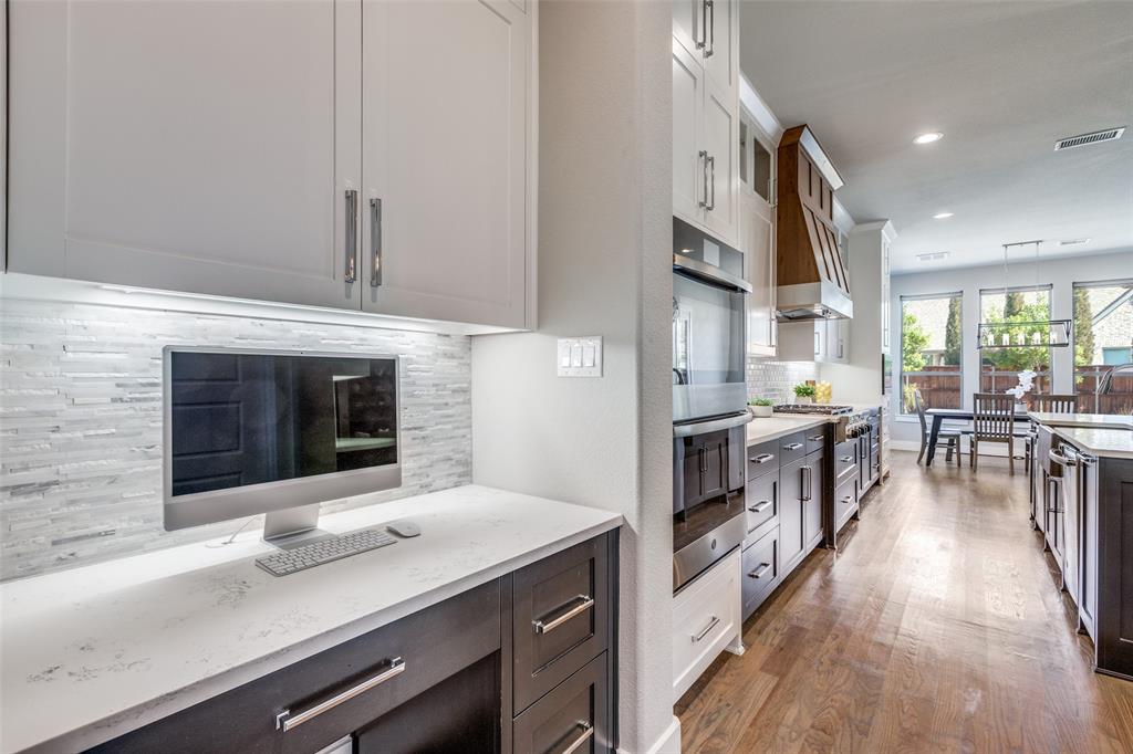 Edgestone At Legacy - Residential