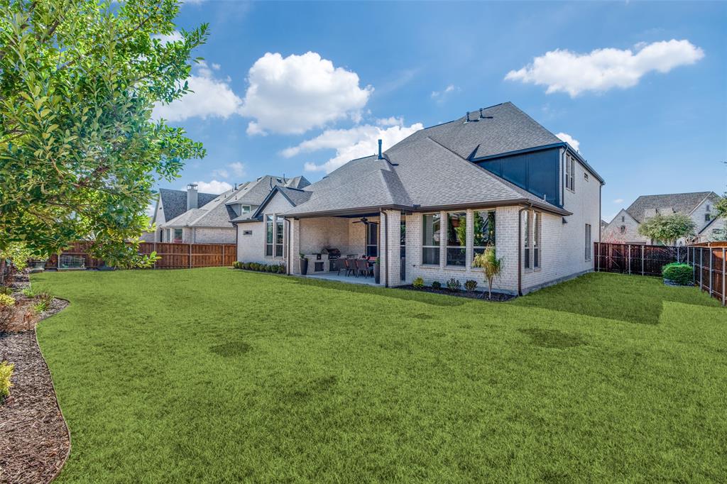 Edgestone At Legacy - Residential