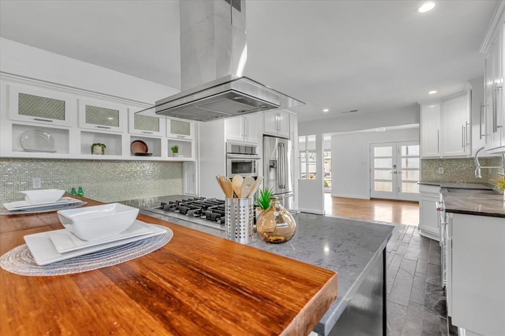 Dallas, Texas 75228, United States, 4 Bedrooms Bedrooms, ,4 BathroomsBathrooms,Residential,Active,96614