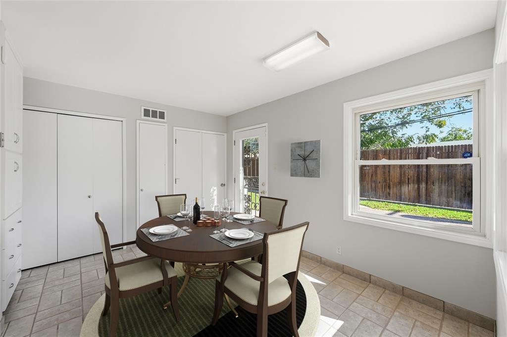 11832 High Valley Drive