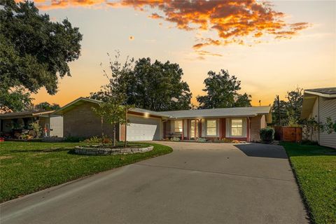 11832 High Valley Drive Dallas TX 75234