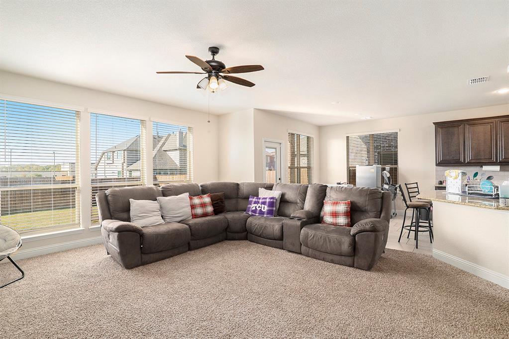 1076 Imperial Eagle Road