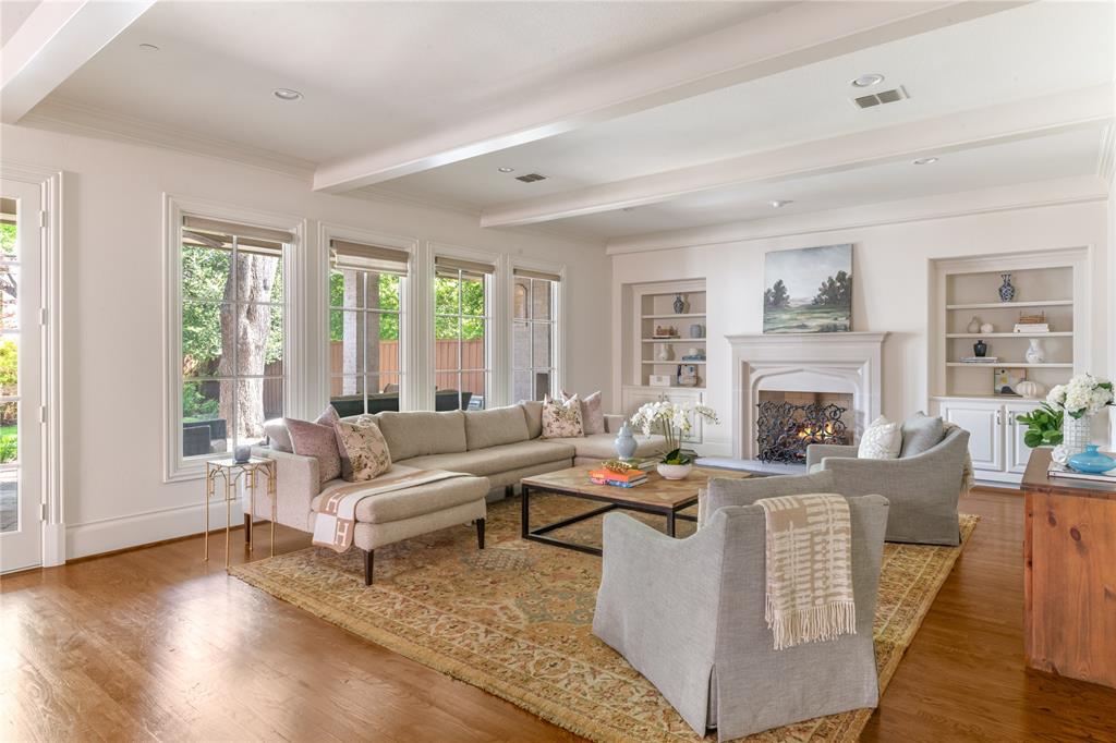 CARUTH HILLS 8 - Residential
