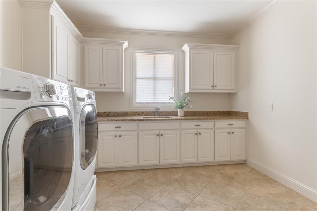 CARUTH HILLS 8 - Residential
