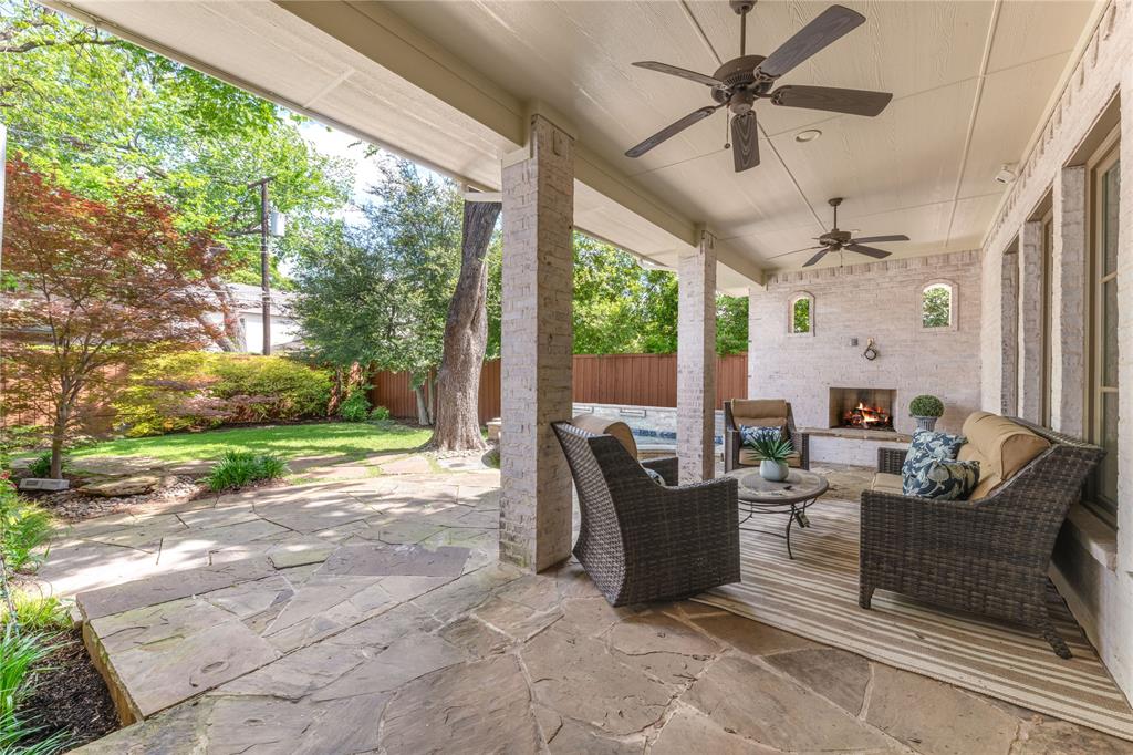 CARUTH HILLS 8 - Residential