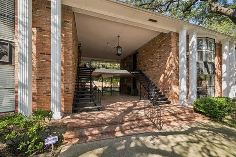 6337 Bandera Avenue D Dallas TX 75225