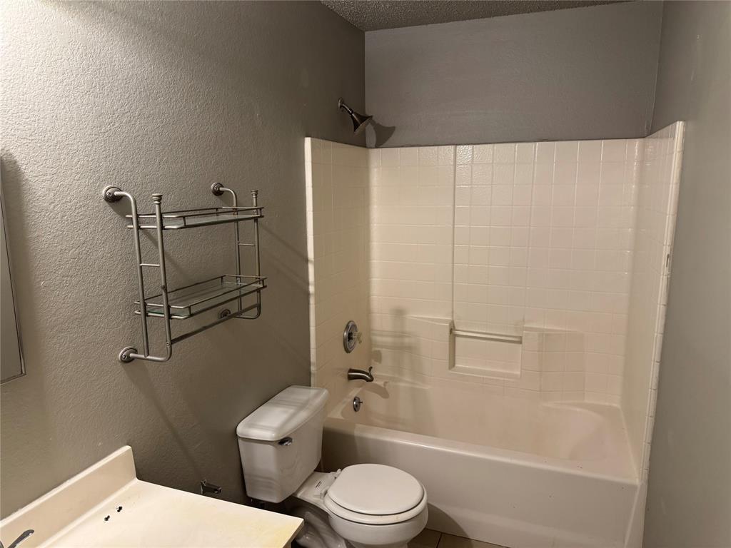 Legends Of Mckinney Ph II - Residential Lease