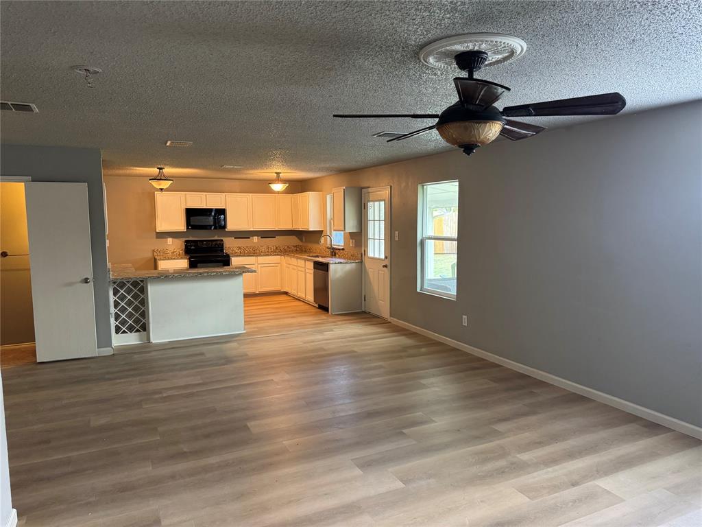 Legends Of Mckinney Ph II - Residential Lease