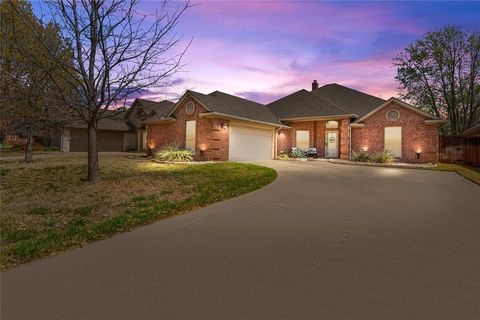 5560 Greenview Court North Richland Hills TX 76148