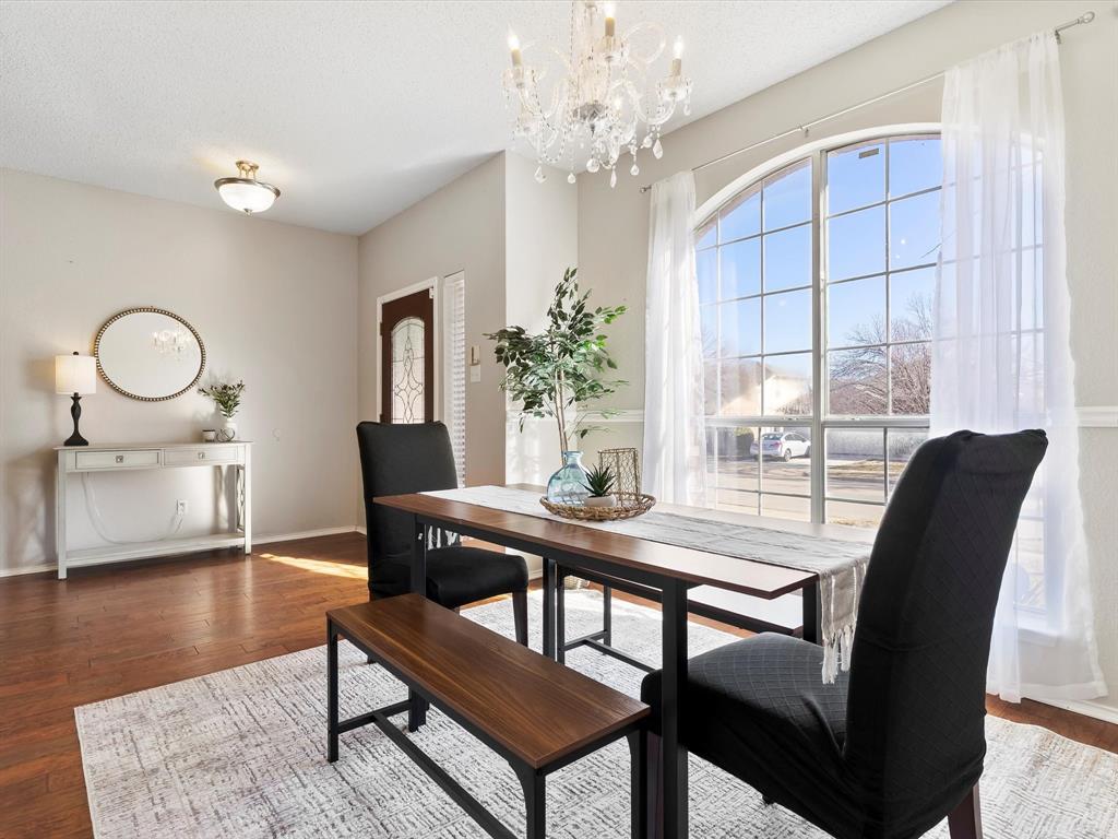 7303 Vista Ridge Lane