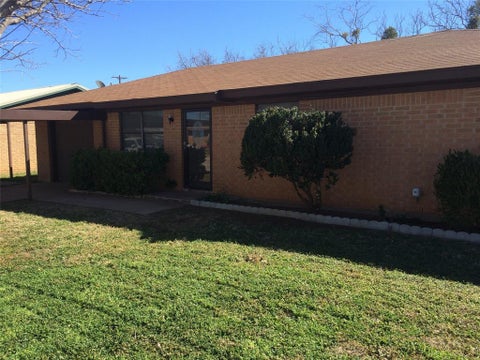 Photo of 8 Ron Circle, Merkel, TX 79536 (MLS # 21402440)