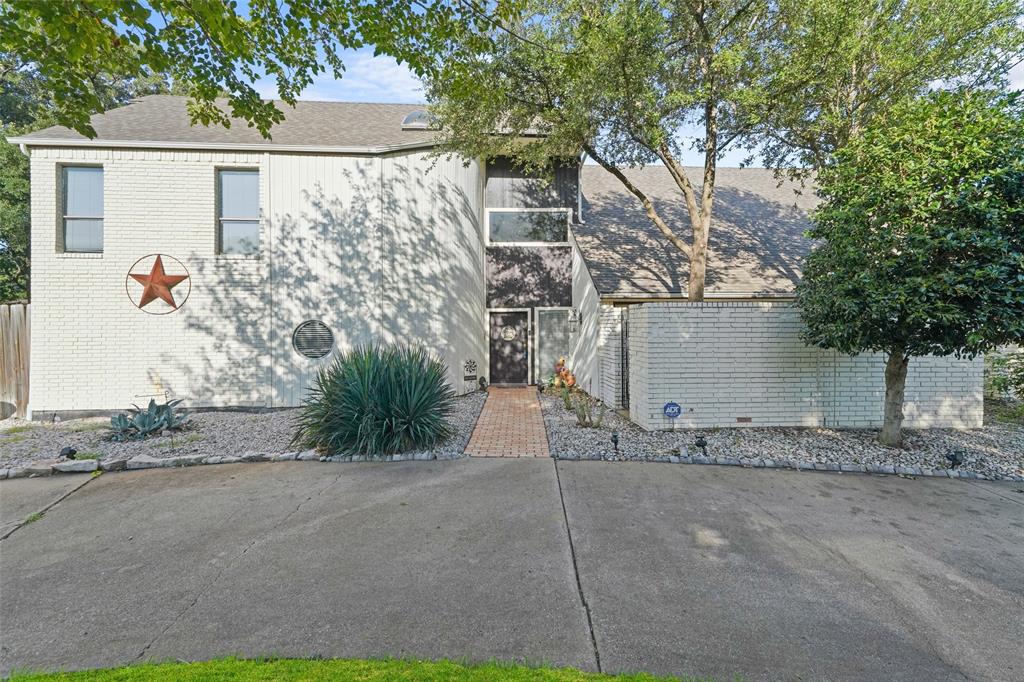 5107 Racquet Club Drive