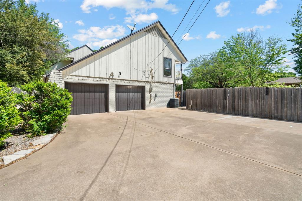 5107 Racquet Club Drive