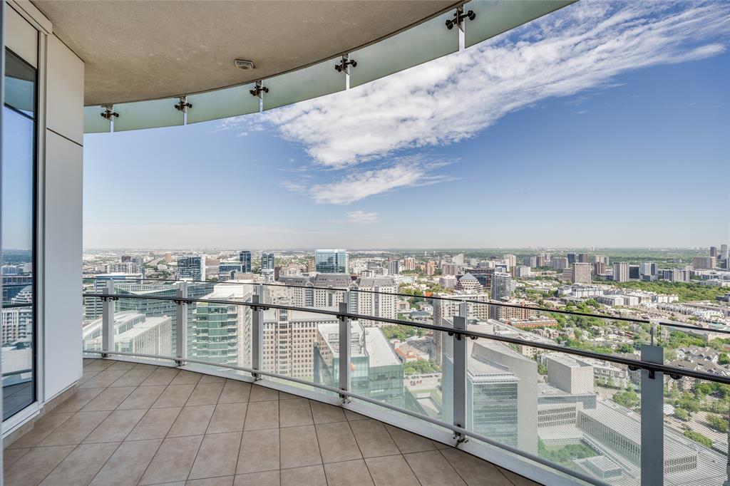 Museum Tower - Residential