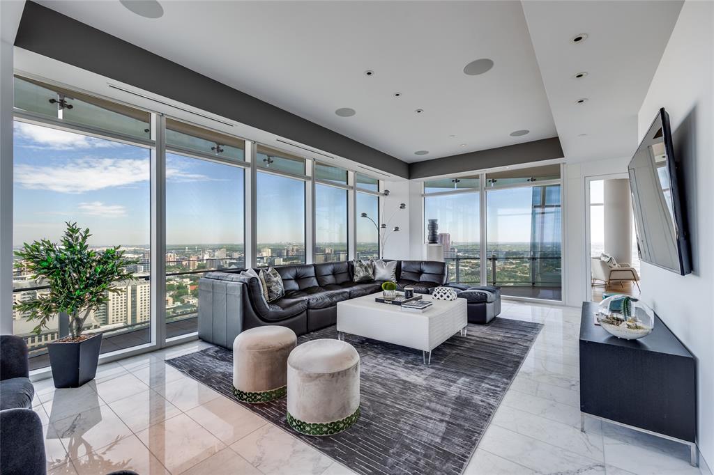 Museum Tower - Residential