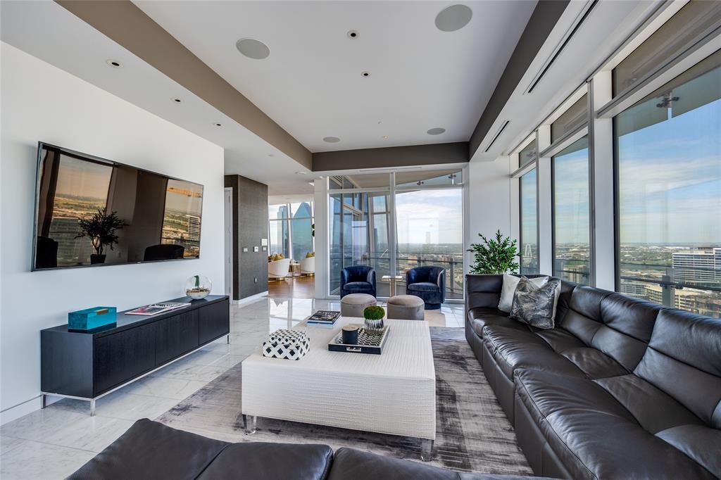 Museum Tower - Residential