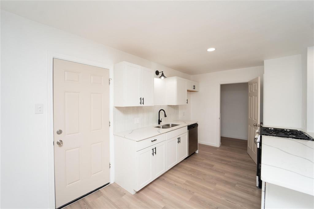 CRESTDALE ADDITION BLOCK 2 LOT 5A - Residential