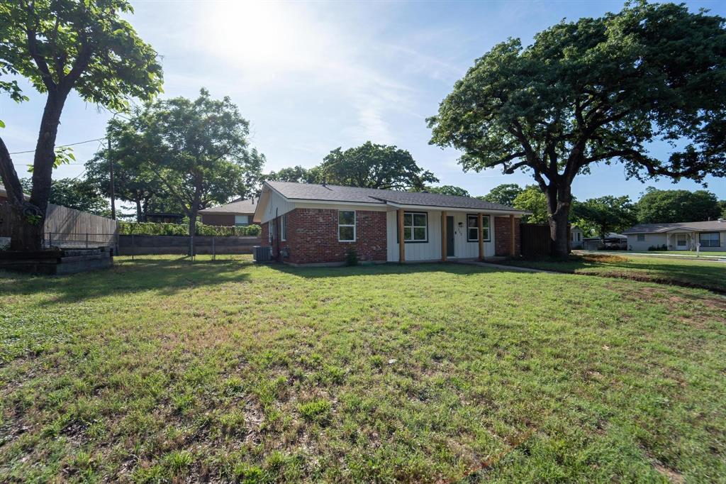 CRESTDALE ADDITION BLOCK 2 LOT 5A - Residential