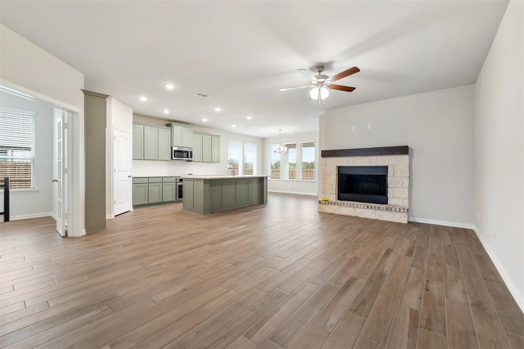 Aero Vista - Residential