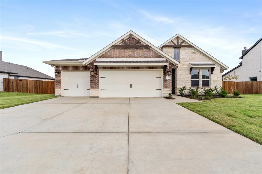 Aero Vista - Residential