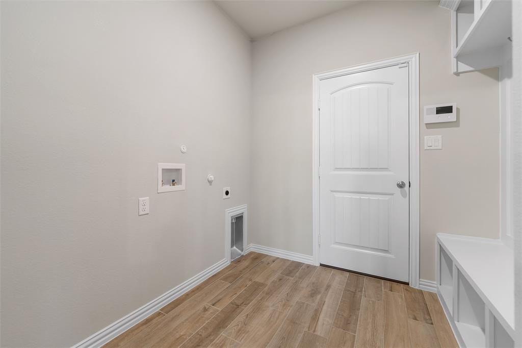 Aero Vista - Residential