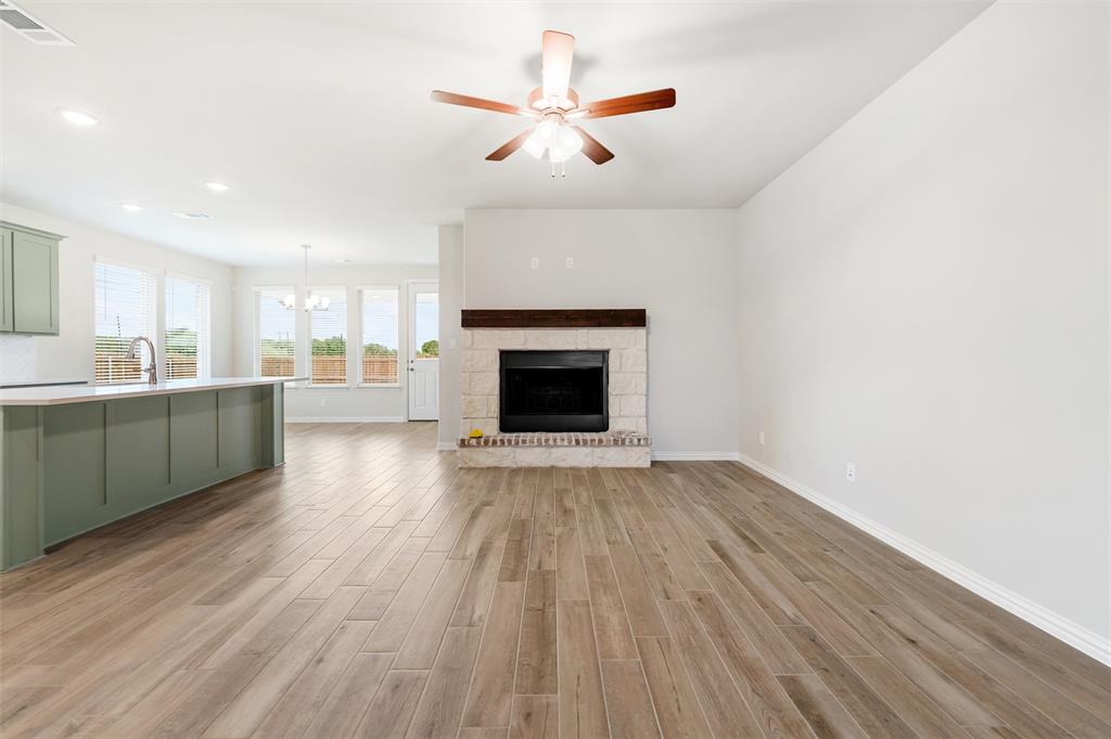 Aero Vista - Residential