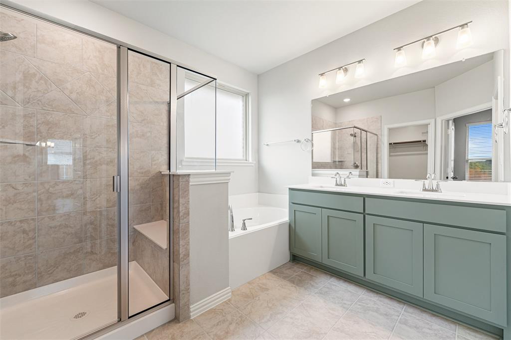 Aero Vista - Residential