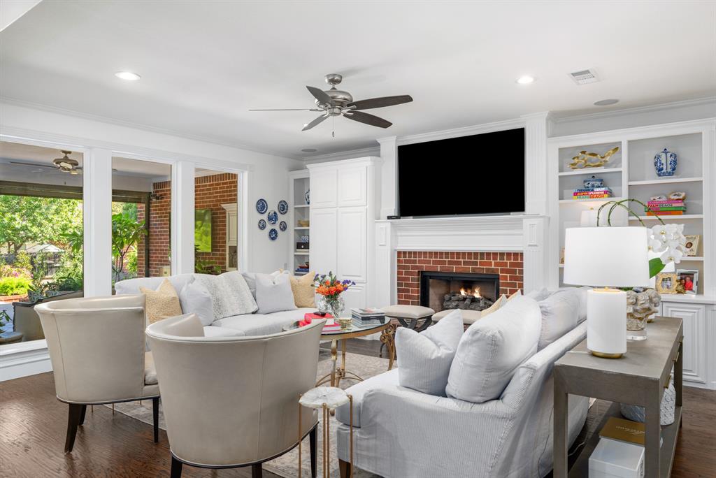Parker Oaks Estates - Residential